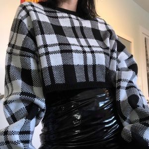 Plaid cropped sweater